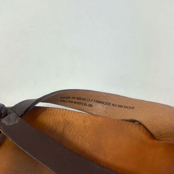 Olukai Loea Leather Strap Minimalist Women's Sandals - Picture 14 of 14